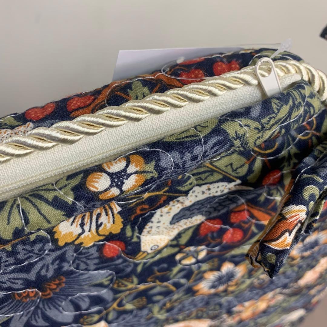 ダイニングシートクッション　ネイビー　4枚セット