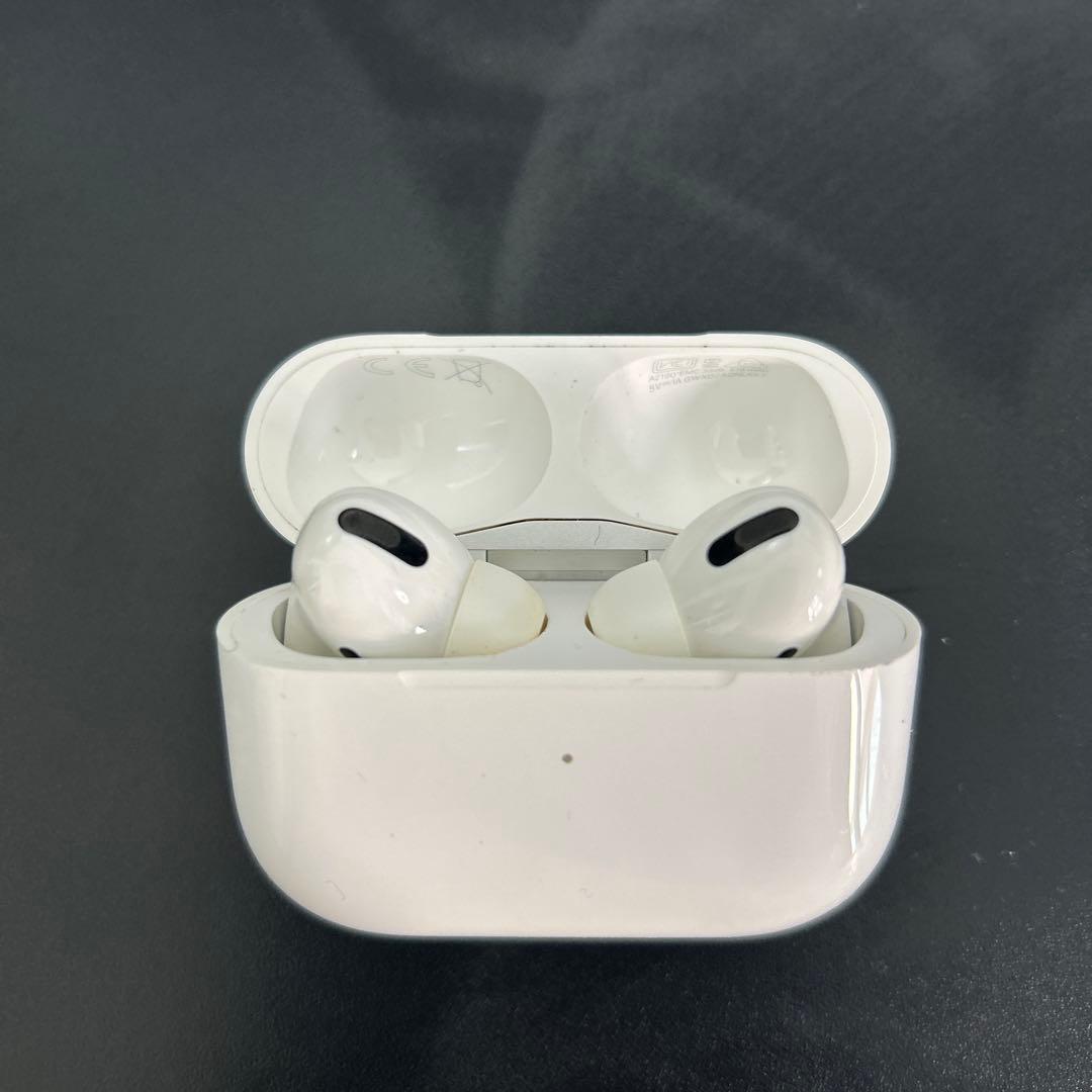 AirPods ホワイト 充電ケース付き