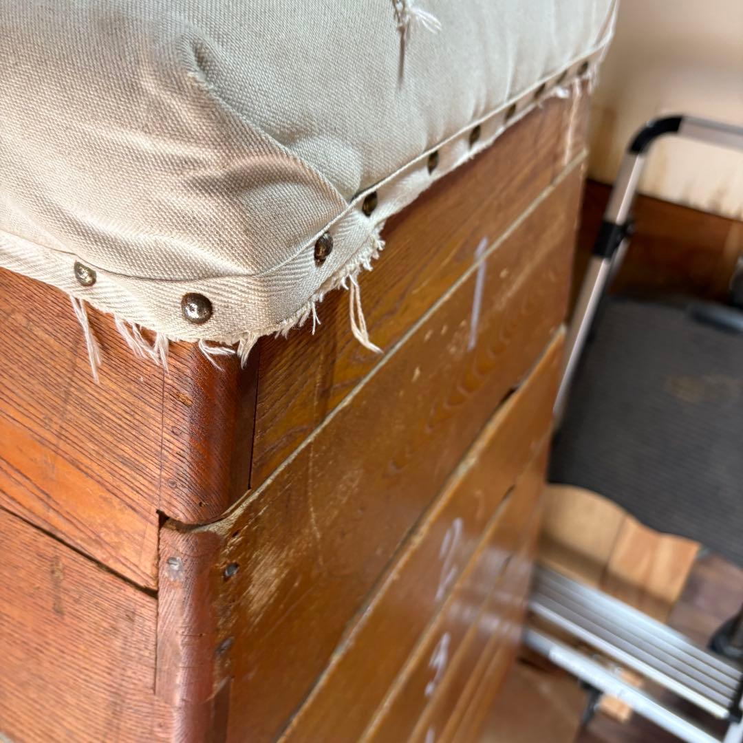 梱包設置込　跳び箱　跳箱　木製　学校　８段　レトロ　アンティーク　教育用