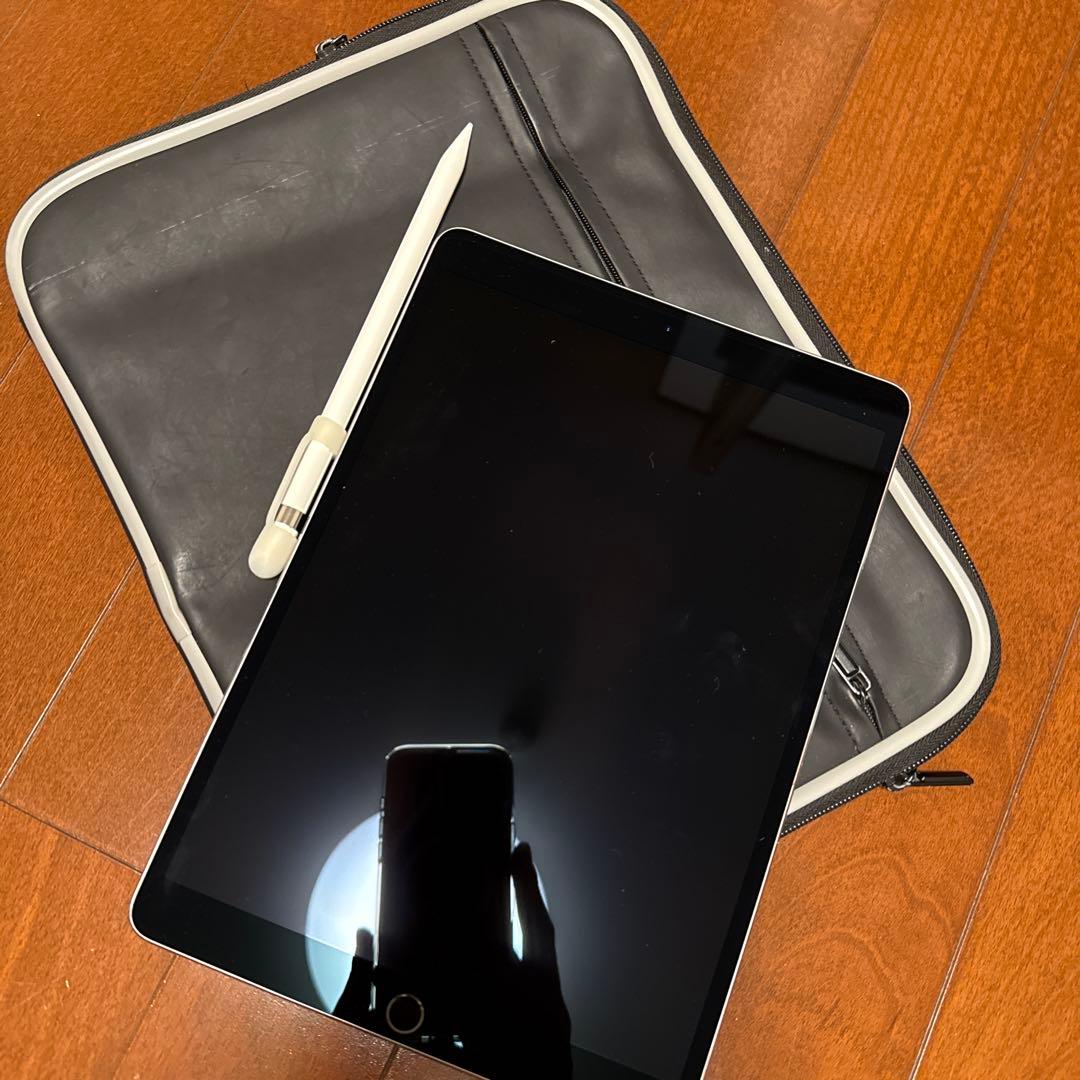 Apple iPad Pro 10.5インチ スペースグレイ64GB