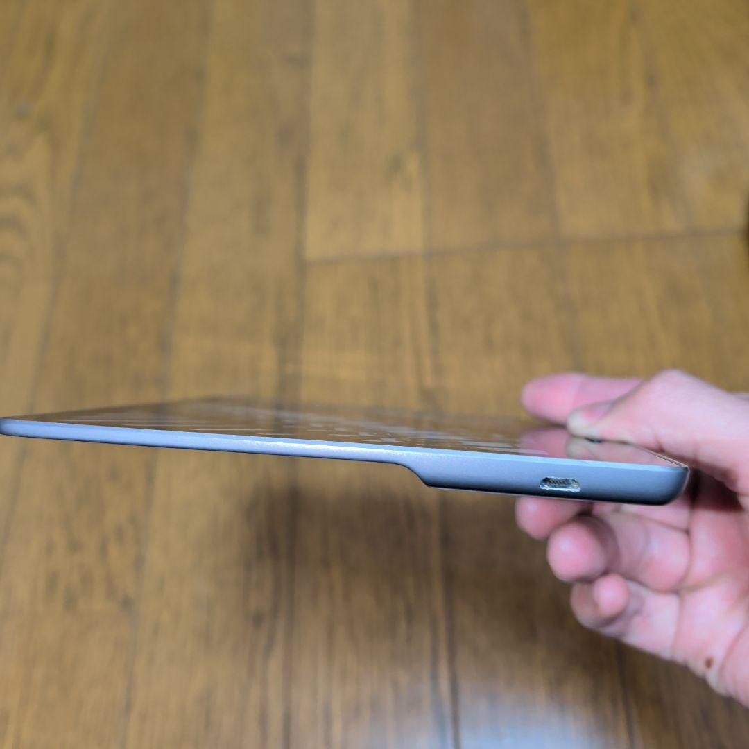 Kindle Oasis 第10世代