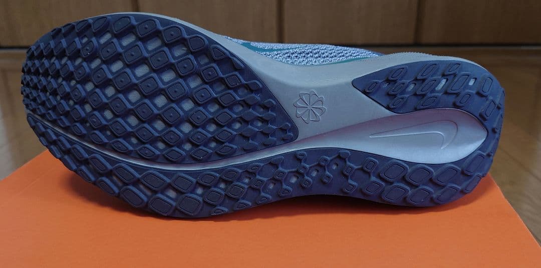 NIKE　メンズランニングシューズ　ペガサス 41 　28.5センチ