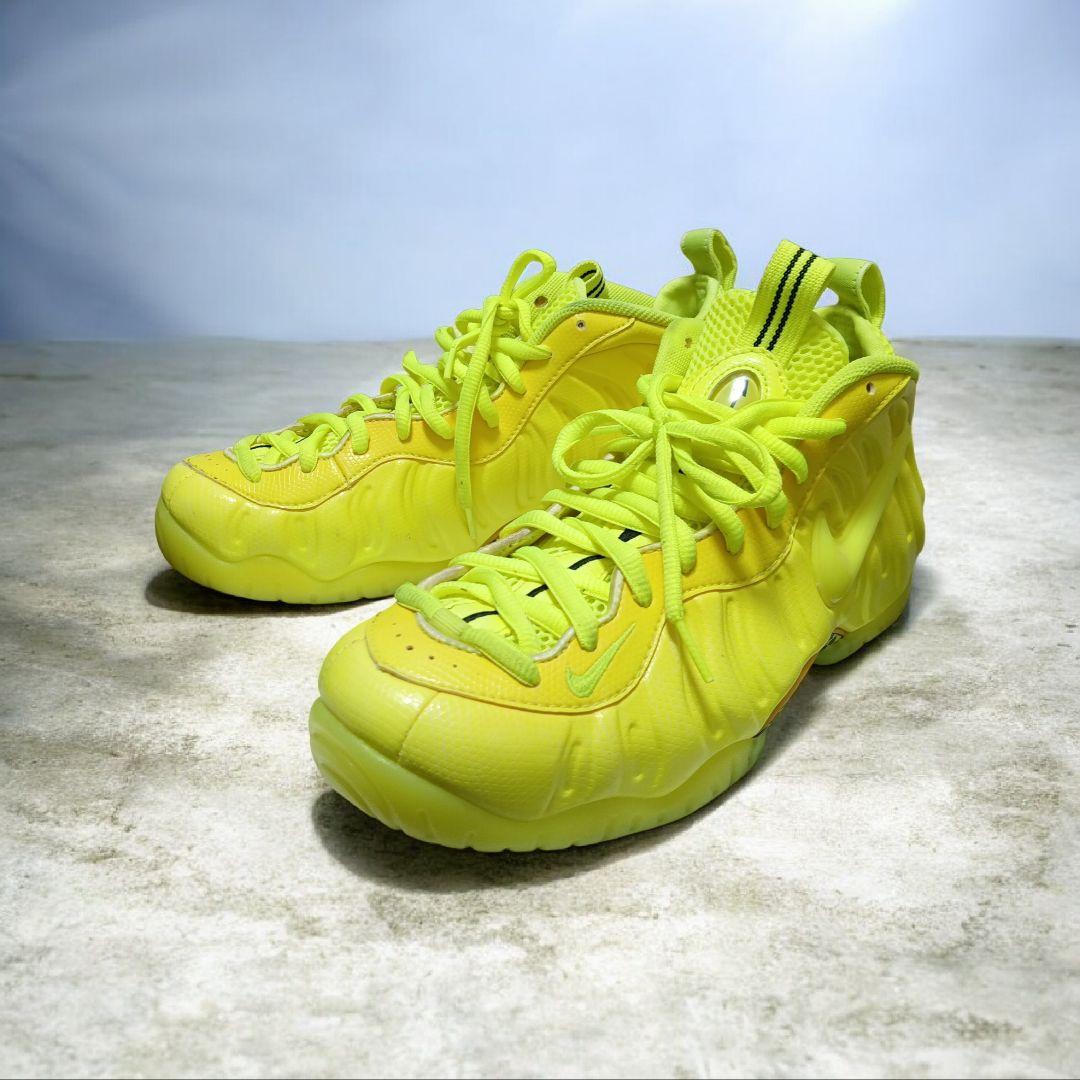​【希少】NIKE エアフォームポジット 26.5cm 蛍光イエロー ボルト