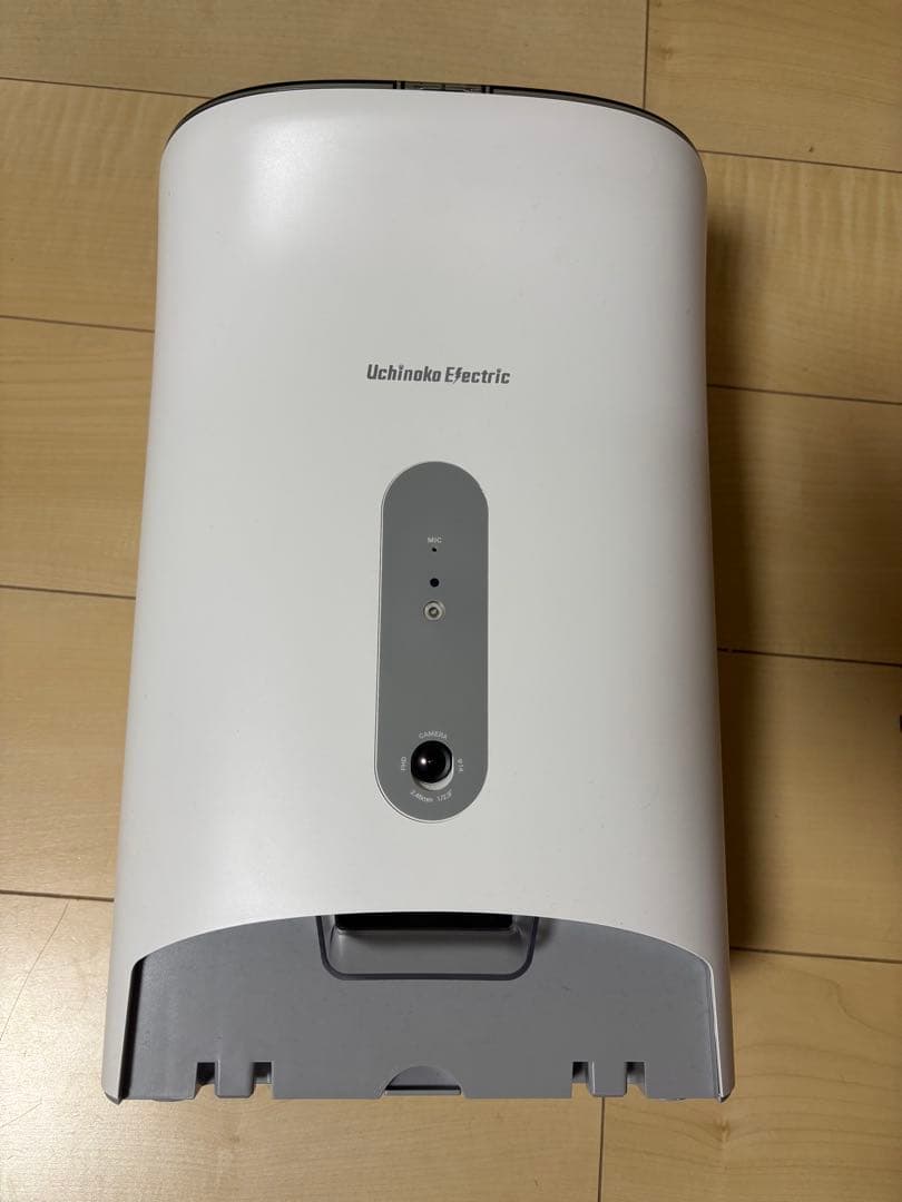 カリカリマシーンv2c Uchinoko Electric 自動給餌器 ホワイト