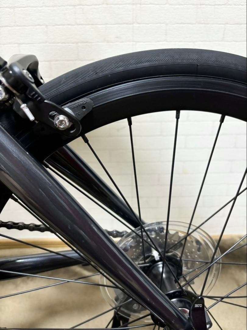 ミニベロロードバイク　turn surge ターンサージュ フェージングメタル