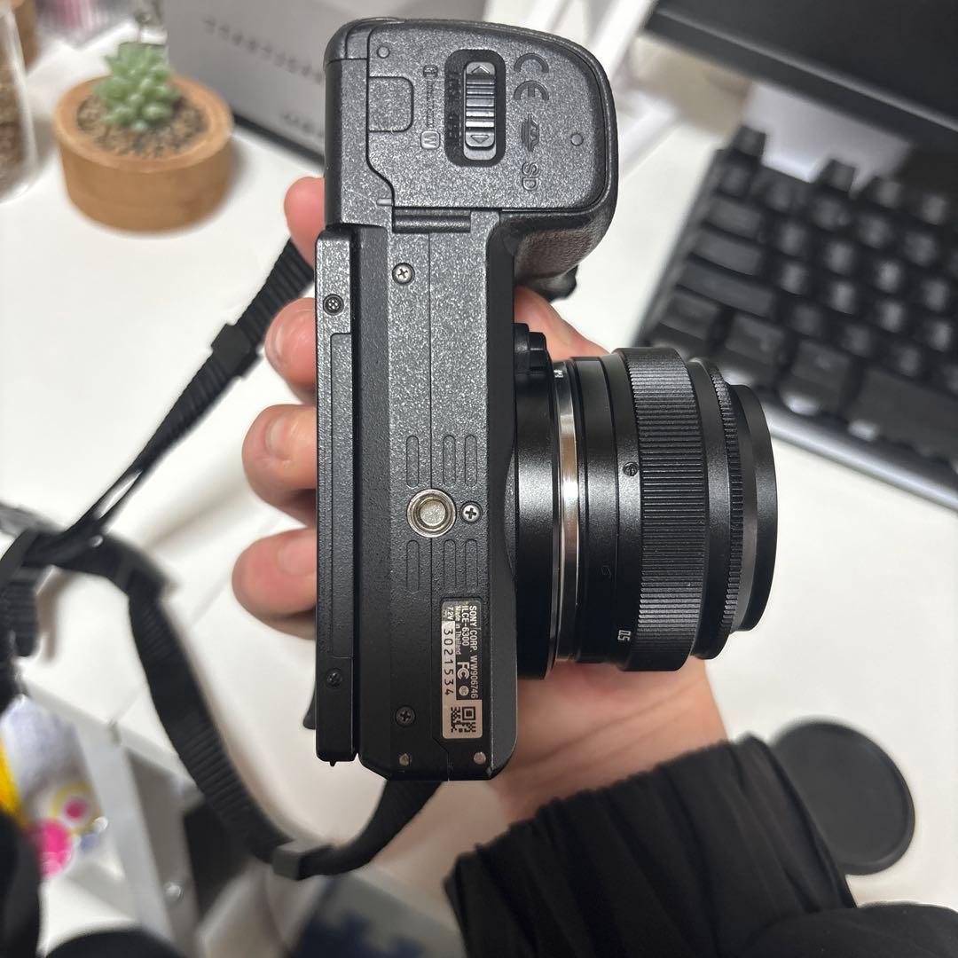 SONY α デジタルカメラ 50mm F2.0レンズ付き