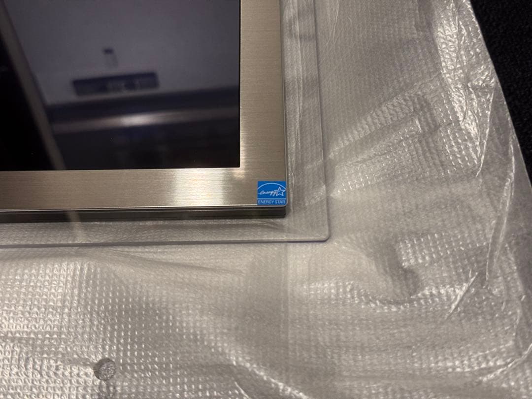 【極美品】JOLED 国産 有機EL 4k 27型モニター glancy