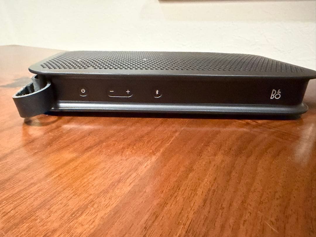 スピーカー・ウーファー Bang&Olufsen BeoPlay A2