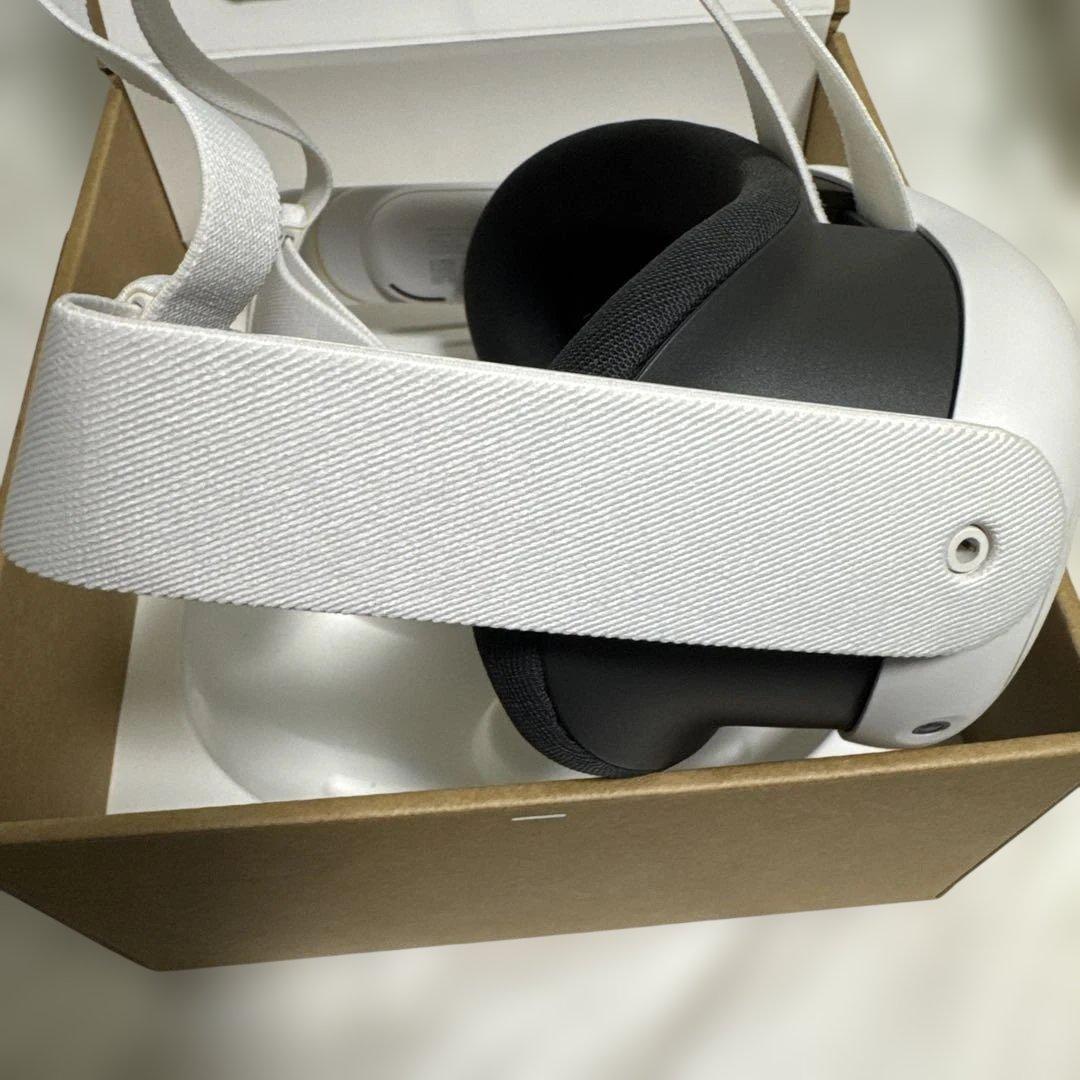 【ほぼ未使用品】 Quest 3 128GB+アタッチメント類 セット