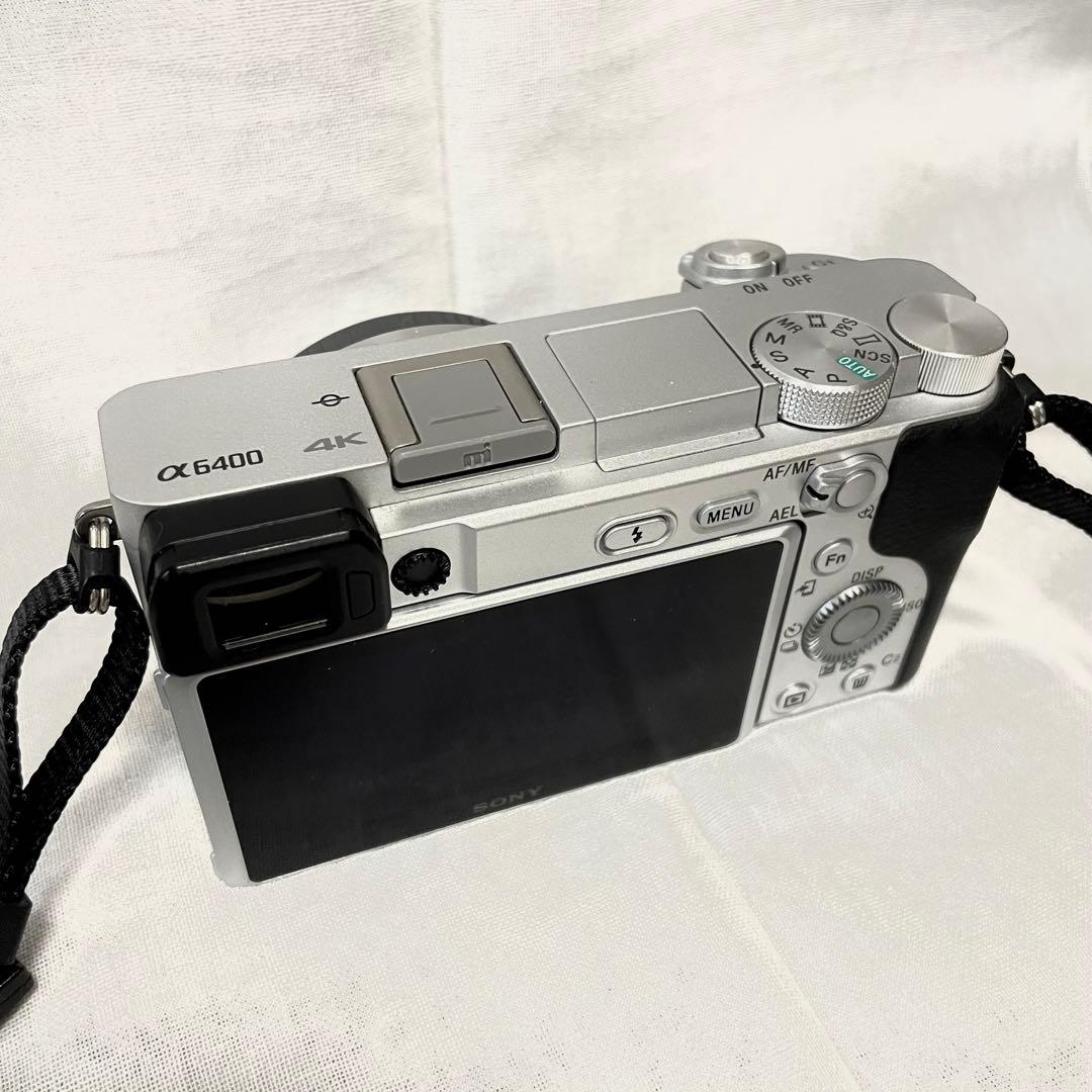 【美品】SONY α6400 シルバー(ショット数1278枚) 本体のみ