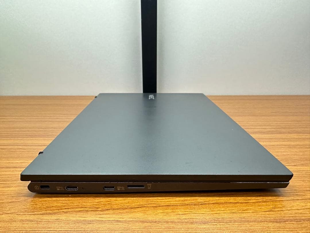 NEC PC-VKT45G i5-1155G7 14インチ 8/512Gb