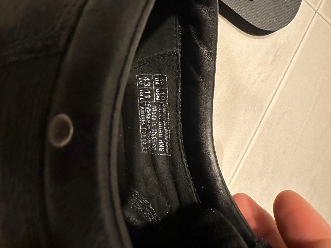 希少入手困難完売品【ドクターマーチン】 8053 QUAD HNG