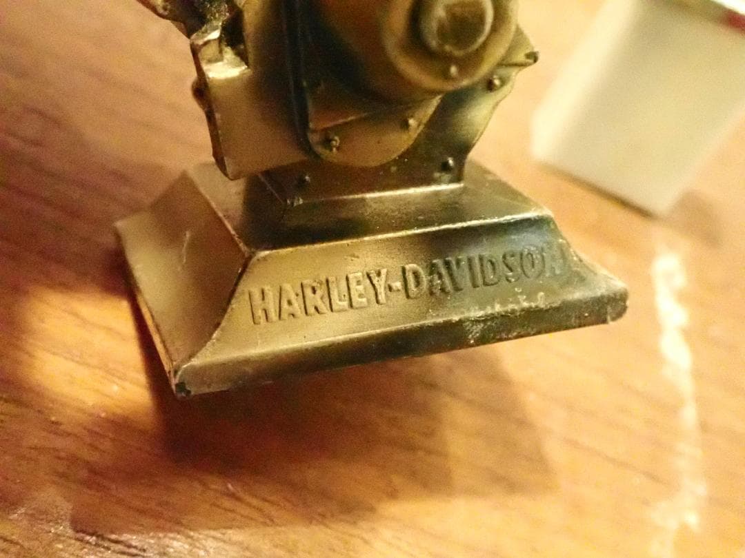 ハーレーダビットソン エンジン型 卓上ライター メタル製 約10cm