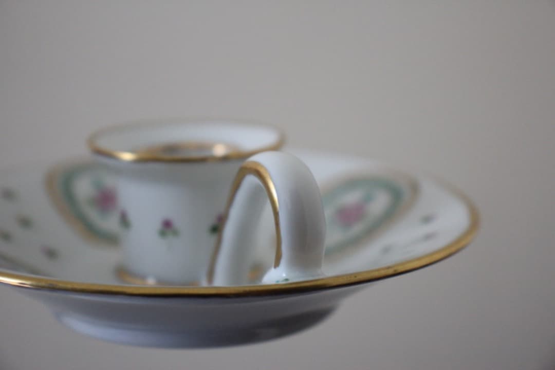 陶磁器製　金彩花柄　ハンドペイント　チャンバースティックキャンドルホルダー　ペア