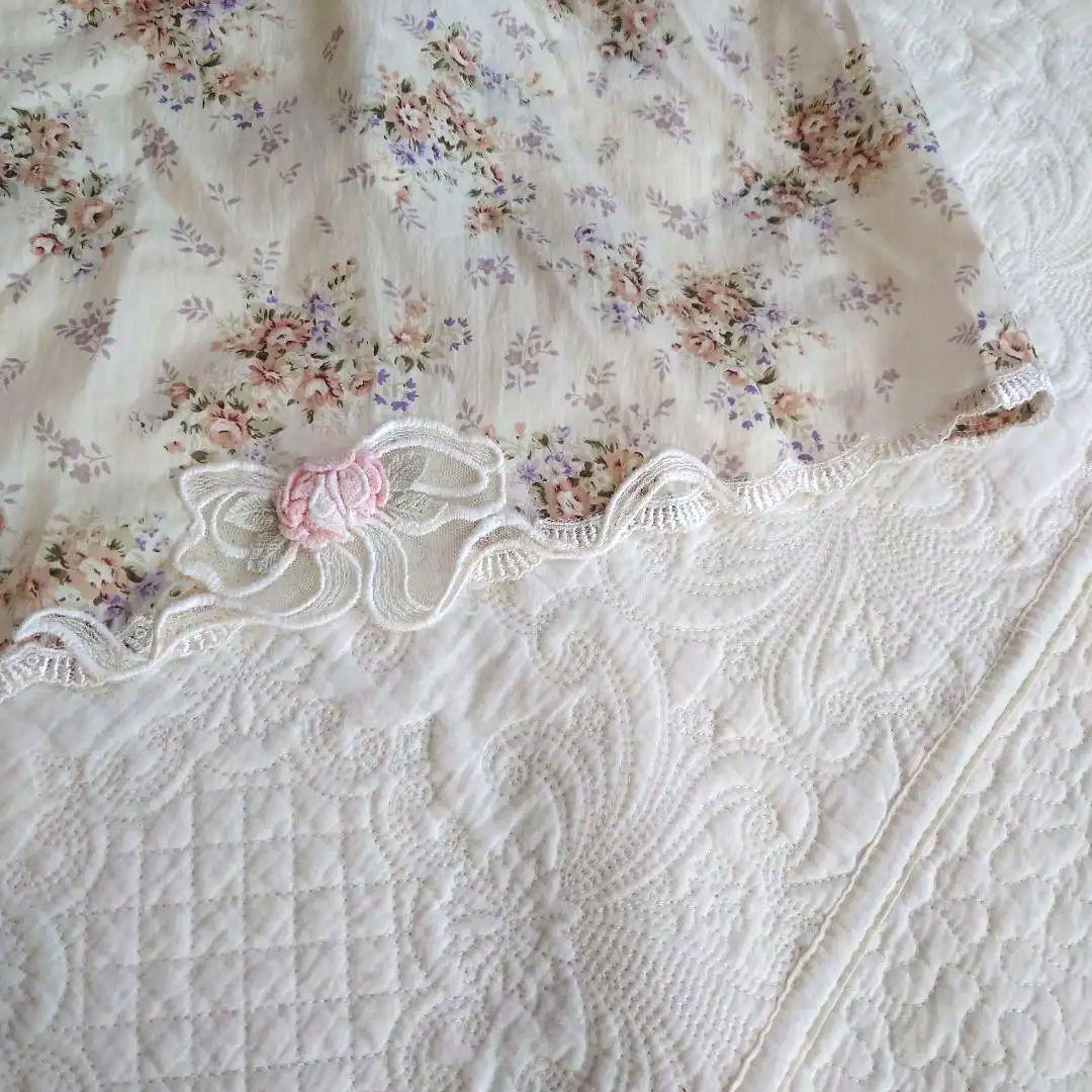 サエラ アキアカネ 割烹着