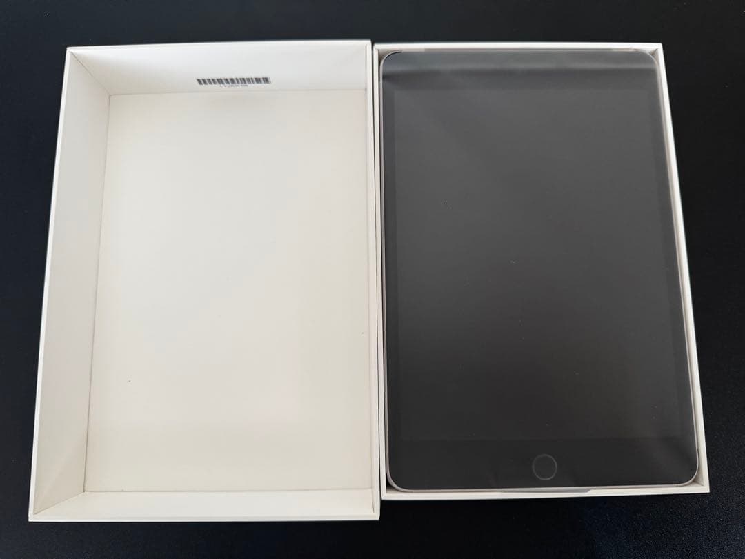 iPad mini4 64GB Wi-Fi+cellular(Simフリー)