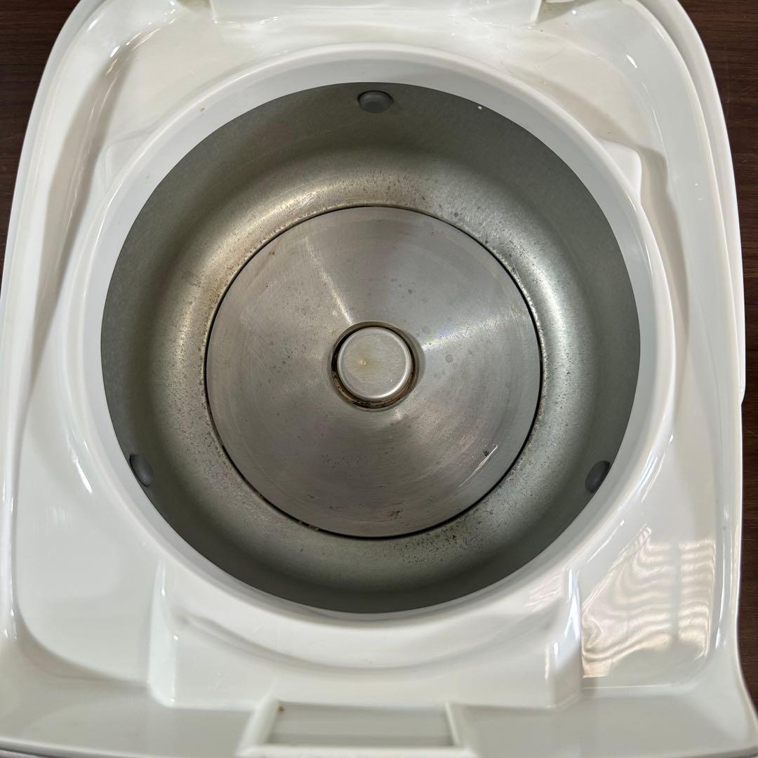 美品 即日発送 象印 炊飯器 NL-BB05C 18年製