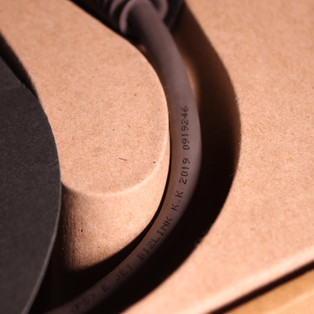 美品Dyson/ダイソン Supersonicドライヤー HD03スタンド付き