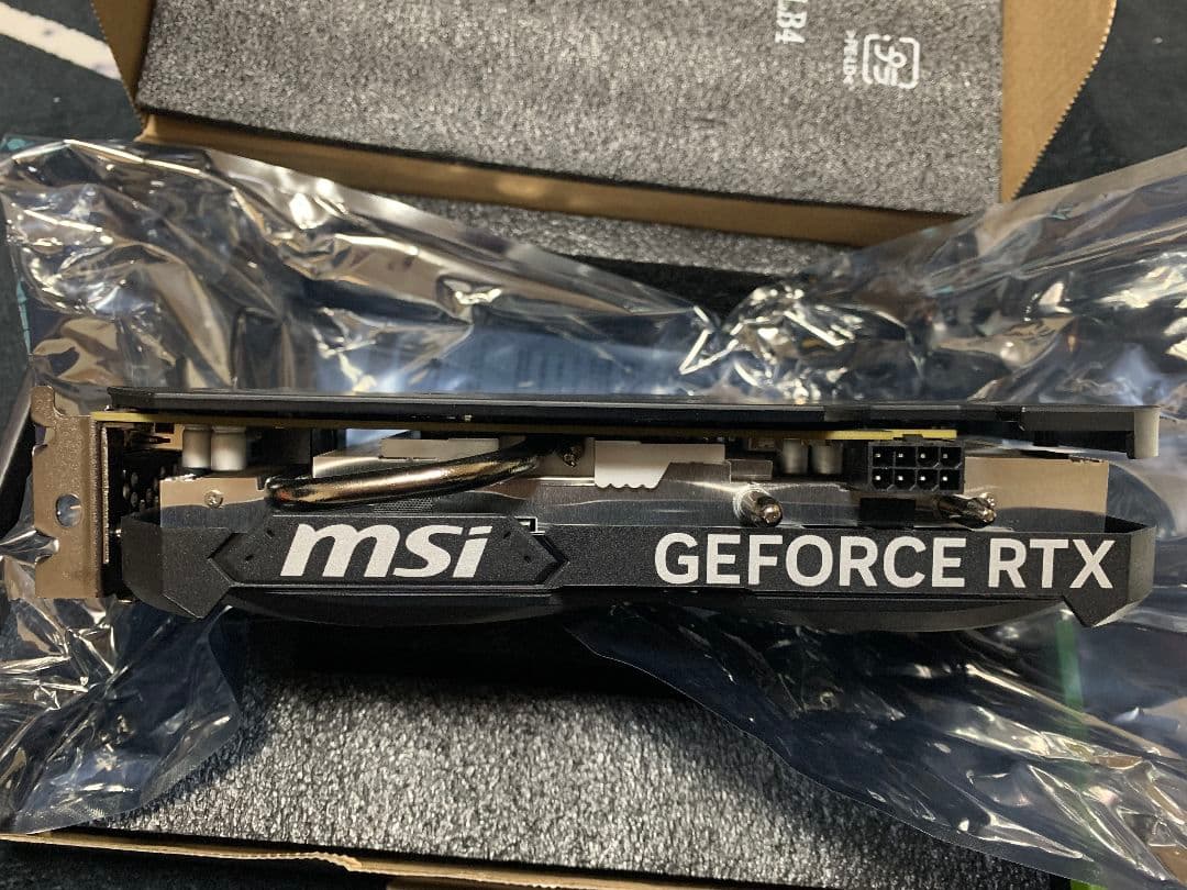 グラフィックボード・グラボ・ビデオカード MSI GeForce RTX 4060 Ventus2X Black OC