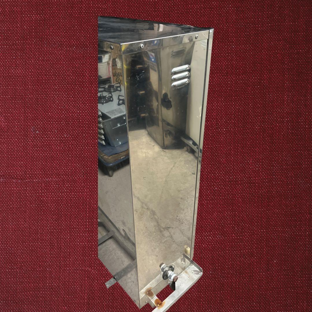 石油ボイラー 長府製作所 CBS-380GF 給湯専用 減圧式1998年製。