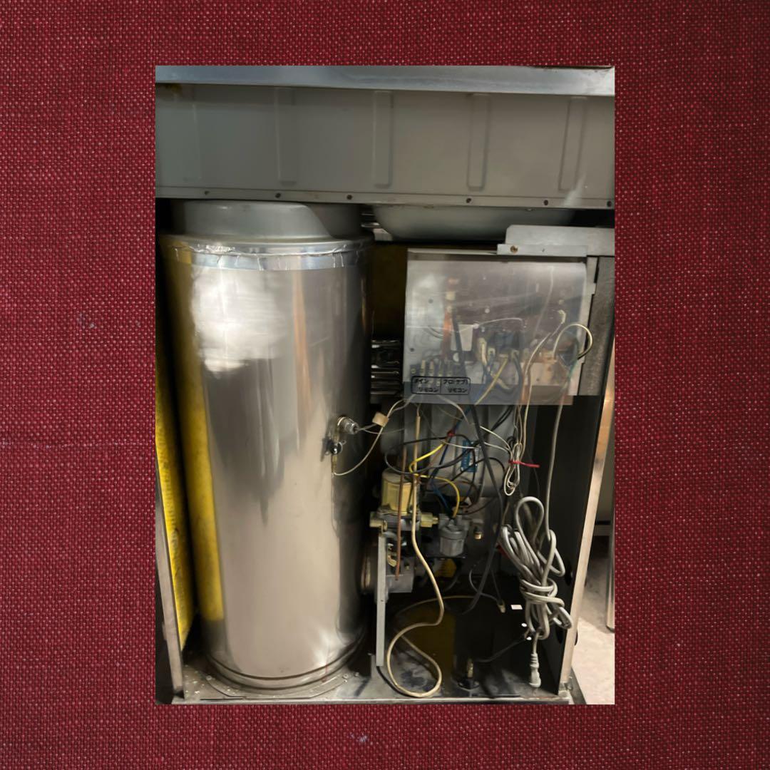 石油ボイラー 長府製作所 CBS-380GF 給湯専用 減圧式1998年製。