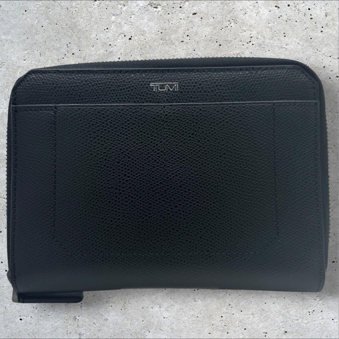 TUMI トゥミ 本革 パスポートケース 財布 ウォレット 通勤ビジネス