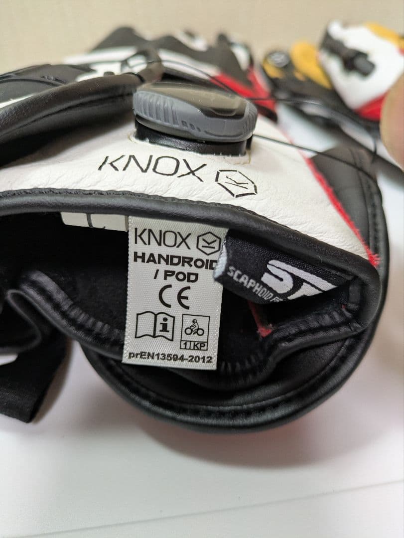 KNOX(ノックス) HANDROID MARK4 RED L