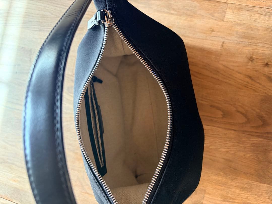 Tout y Est カノトワルバッグsmall トゥティエ