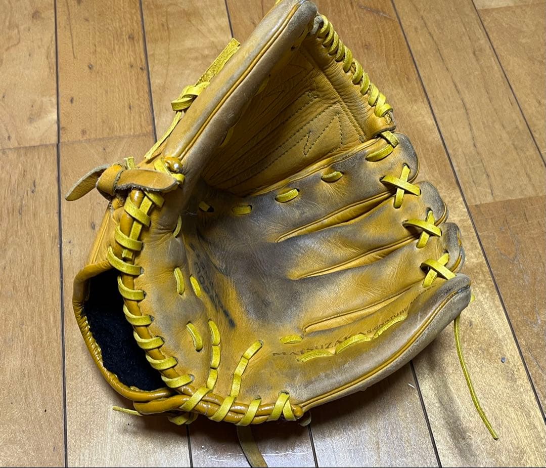 超稀少 Nike Signature Model 軟式グローブ イエロー