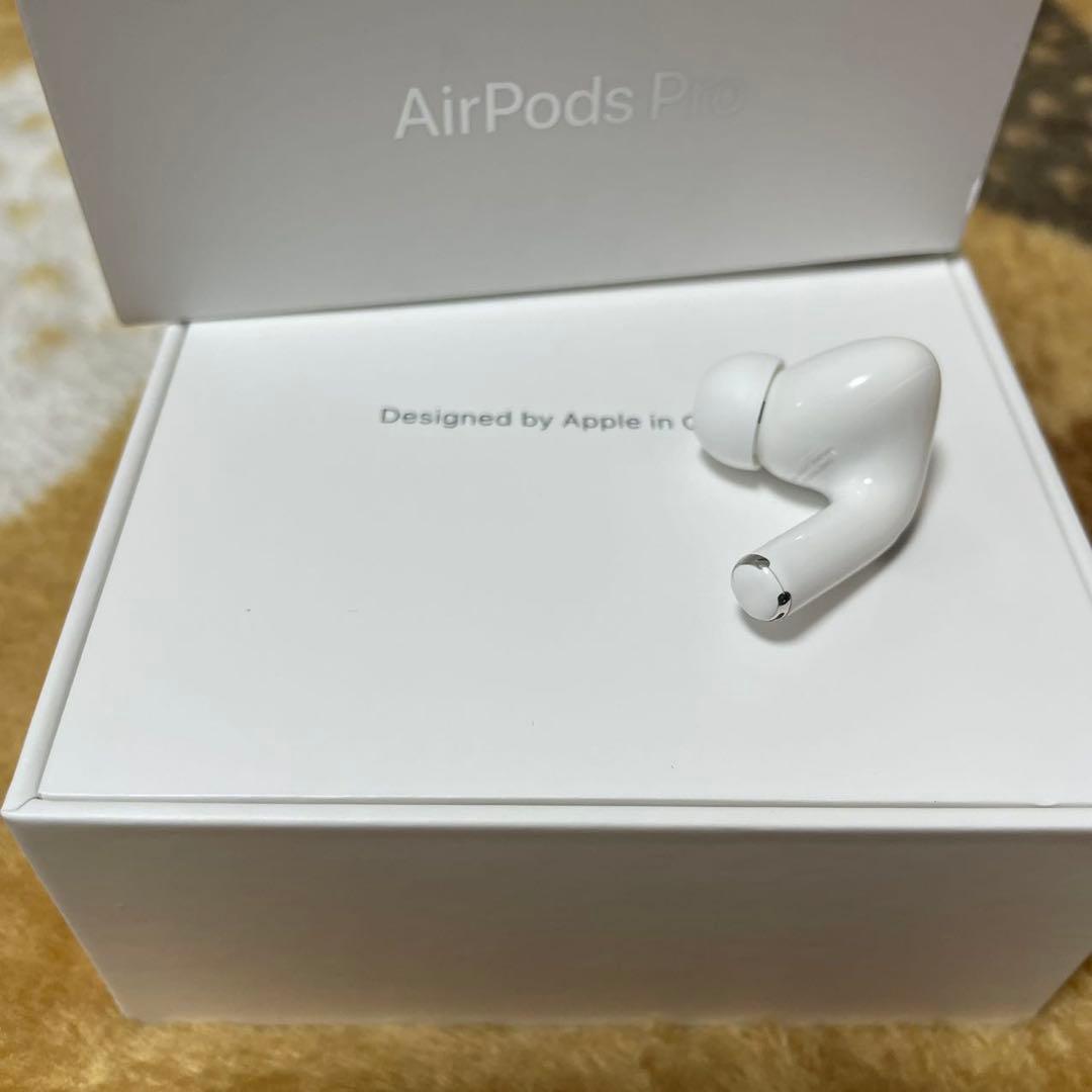 AirPods Pro 第ニ世代　右耳のみ　　Apple正規品