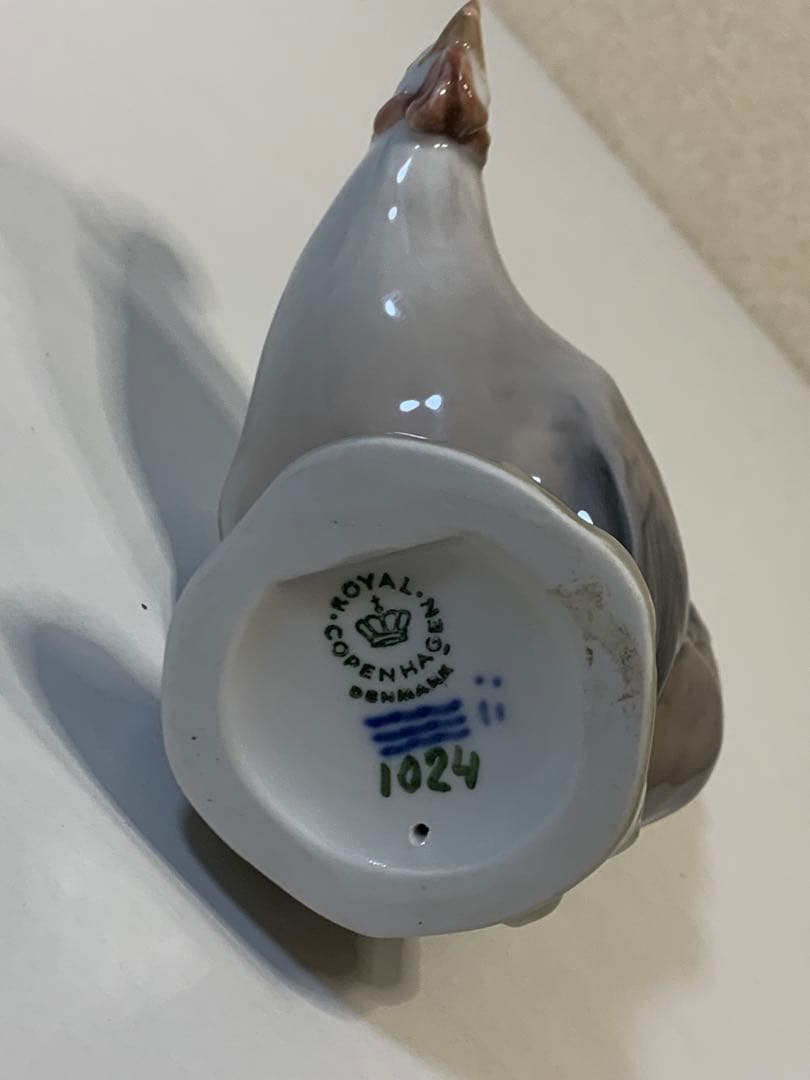 ロイヤルコペンハーゲン 雌鶏　NO1024 置物