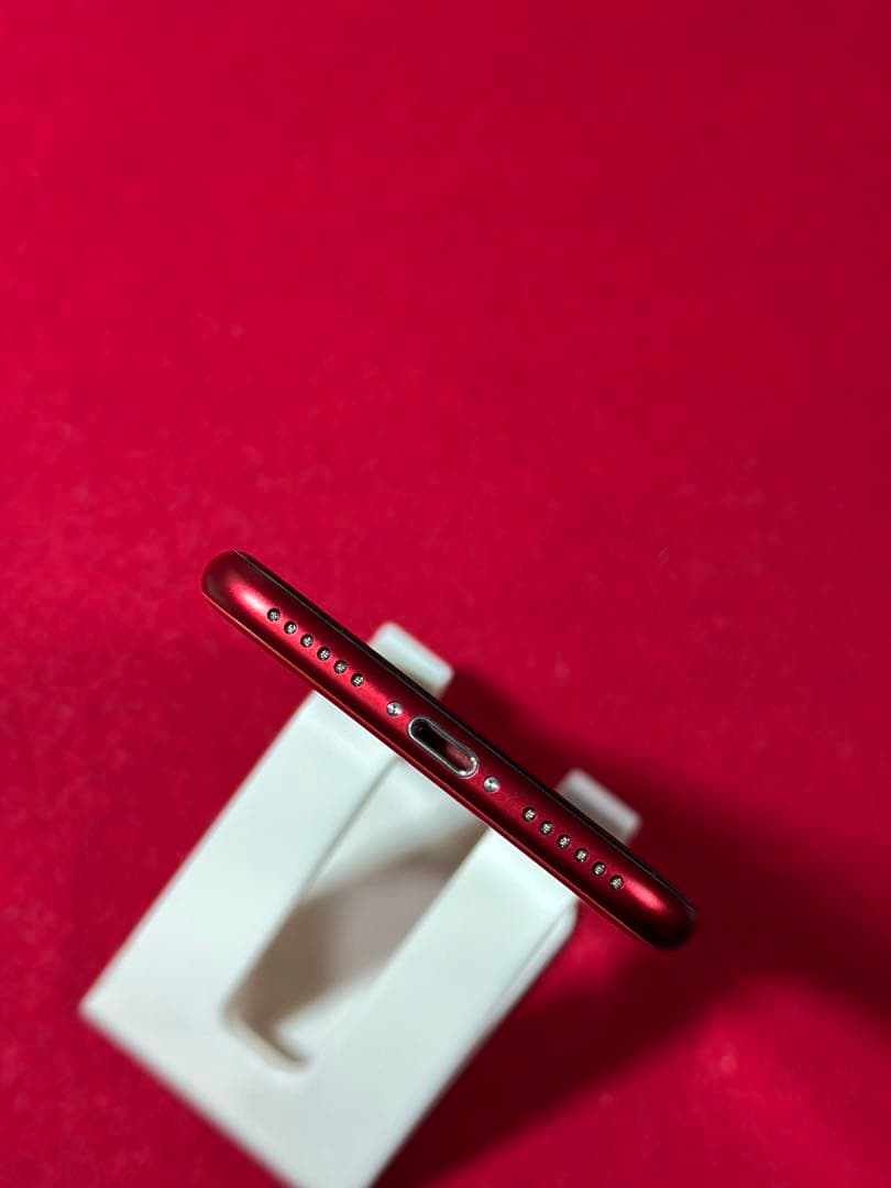 【8689】iPhone SE3第3世代レッド 256GB simフリー