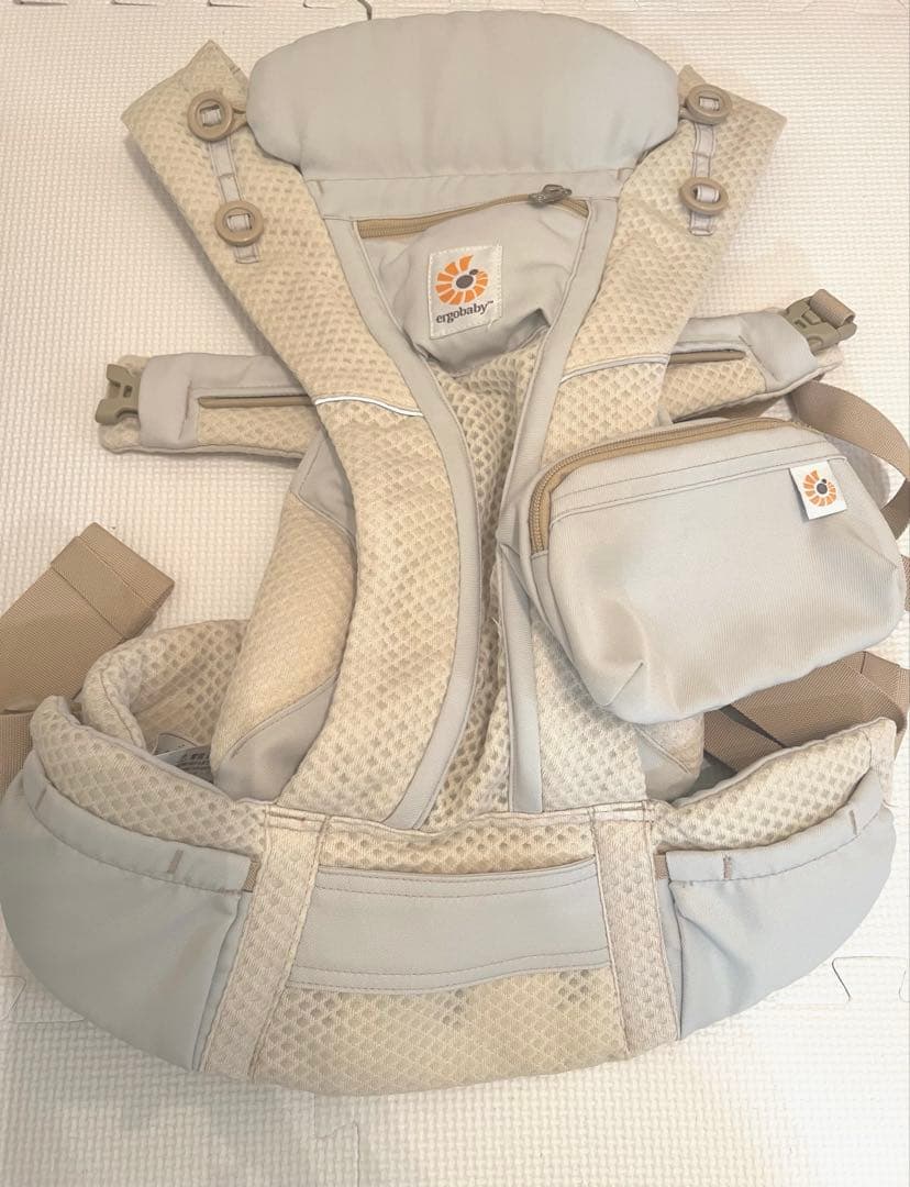 エルゴ オムニ ブリーズ サンドベージュ 抱っこ紐 収納ポーチ付き