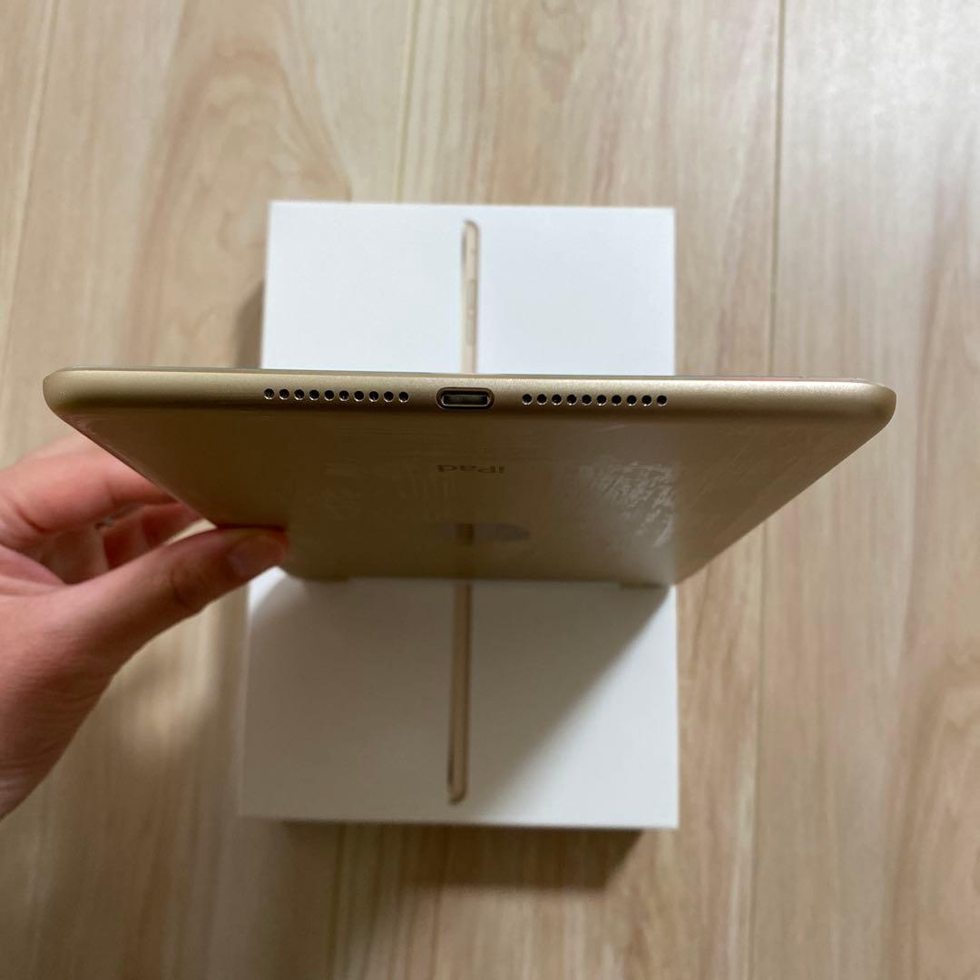Apple iPad mini4 16GB ゴールド 本体