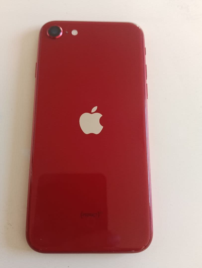 n*u様 iPhone SE (第3世代) PRODUCT(RED)