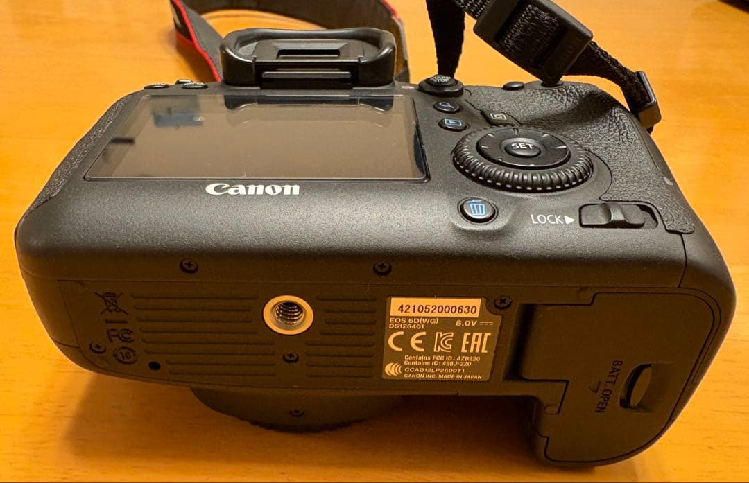 キャノンEOS 6D 本体　（シャッター回数少なめ）