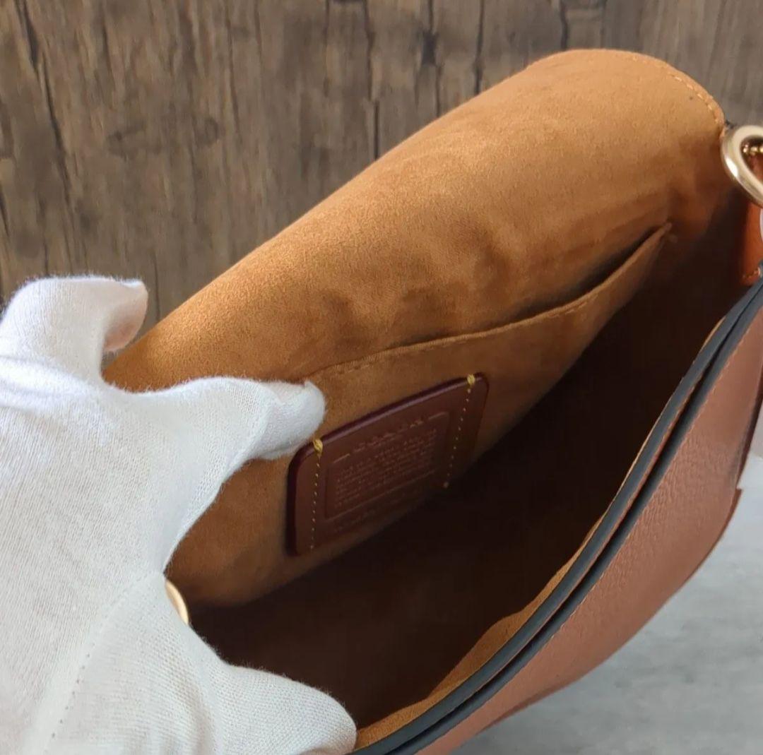 【新品】COACH　アメリア サドル バッグ　CP107