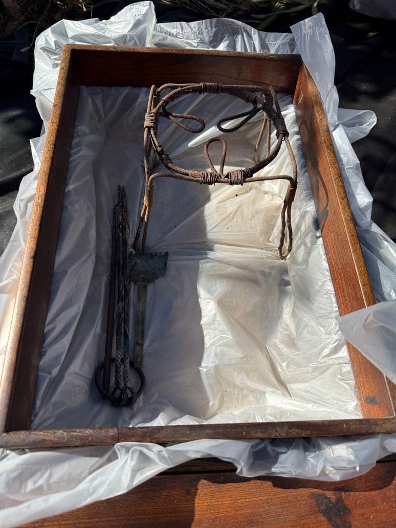 昭和初期 関東長火鉢 欅玉杢 木製 古民具 引き出し付 灰床 五徳 灰匙 猫板付