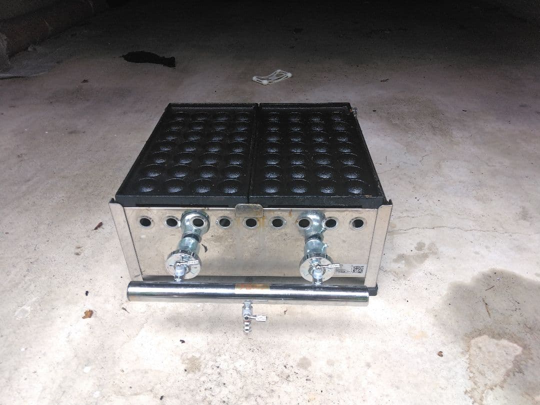 業務用 たこ焼き機 28穴x2連 ２枚ガス台付