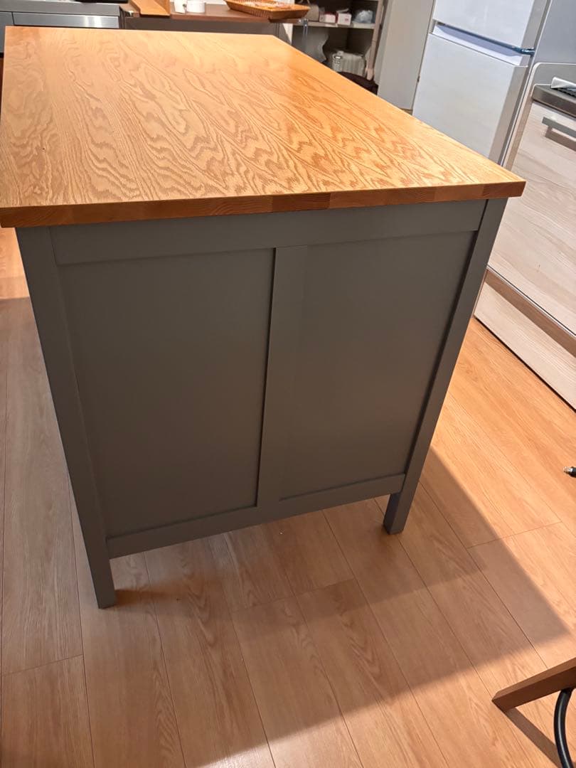 IKEA ／キッチンカウンター／TORNVIKEN ／グレー