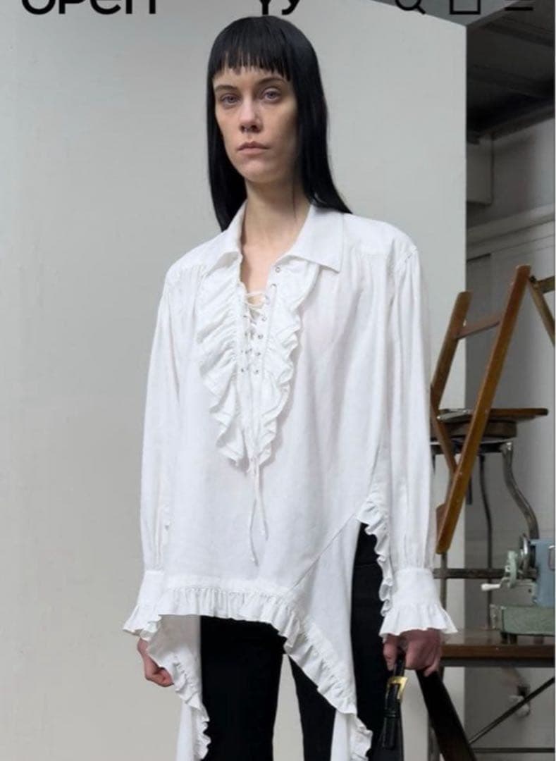 openyy フリルトリムブラウス ホワイト