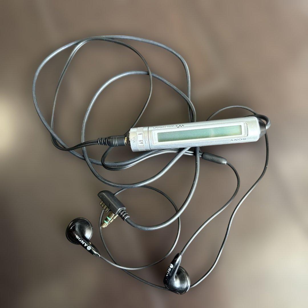 SONY MDウォークマン　MZ-N1 MD WALKMAN