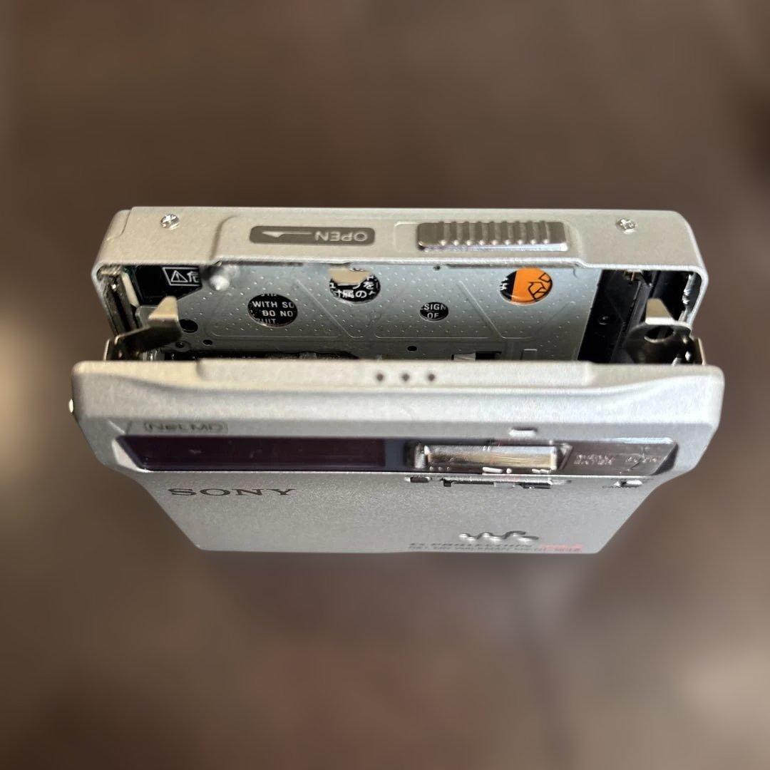 SONY MDウォークマン　MZ-N1 MD WALKMAN