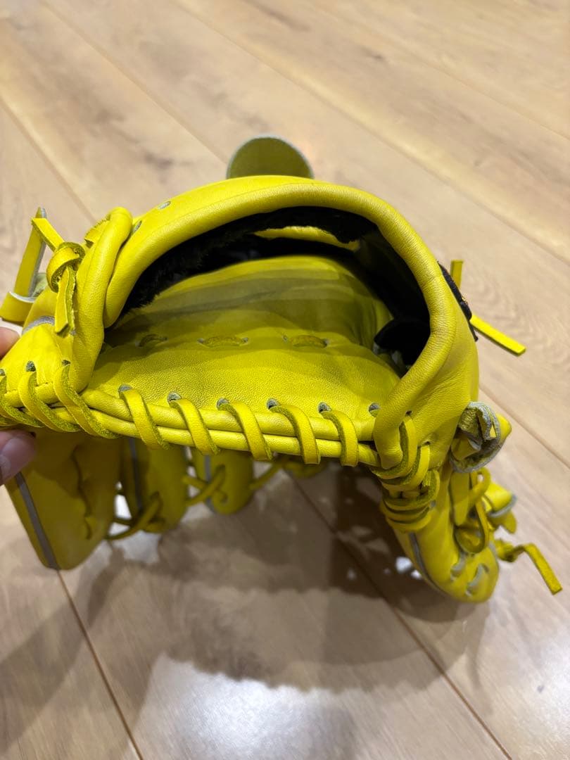 w*e様 Hi-Gold一般硬式投手オーダーグローブ！高校野球対応品！ほぼ新品！