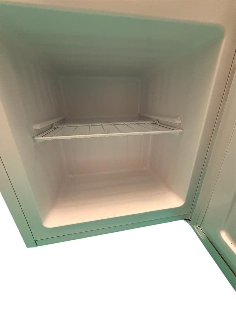 【新品未使用】1ドア冷凍庫 32L SR-F3202W