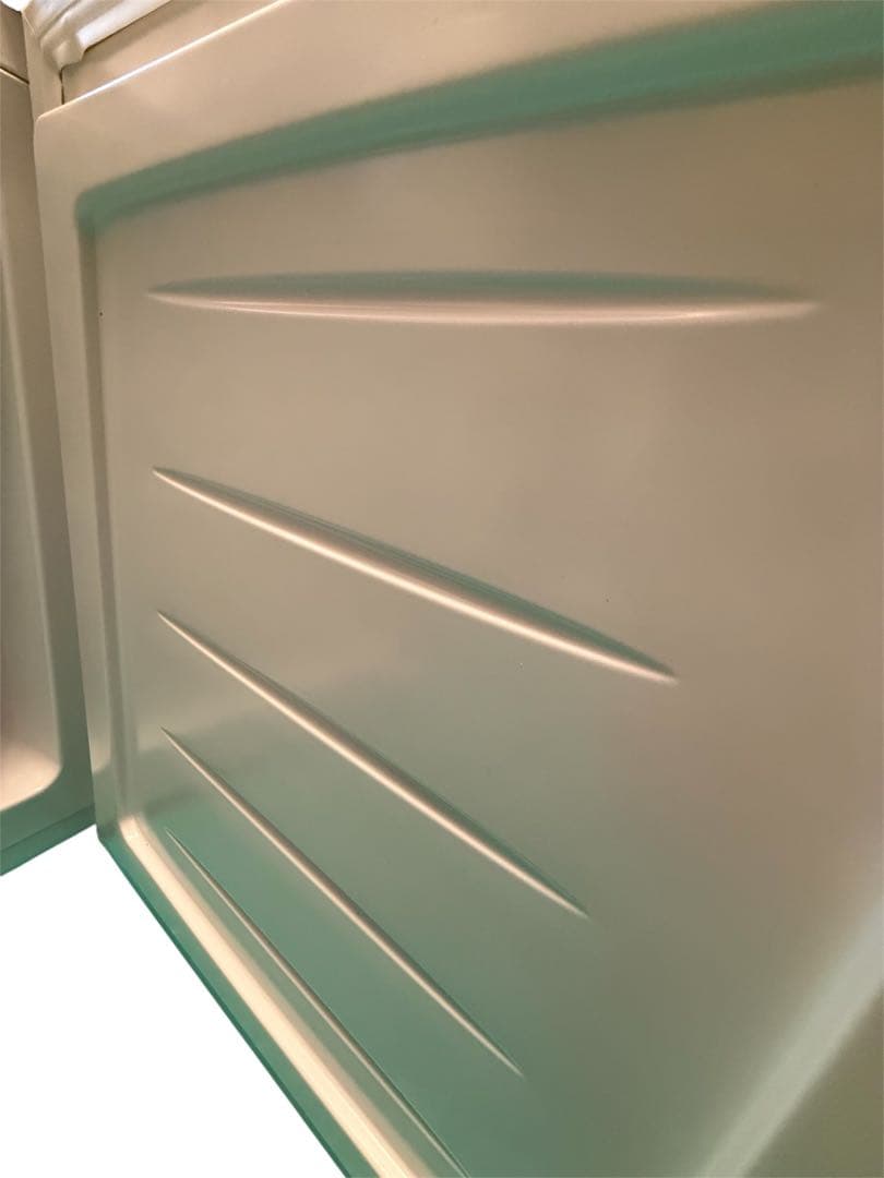 【新品未使用】1ドア冷凍庫 32L SR-F3202W