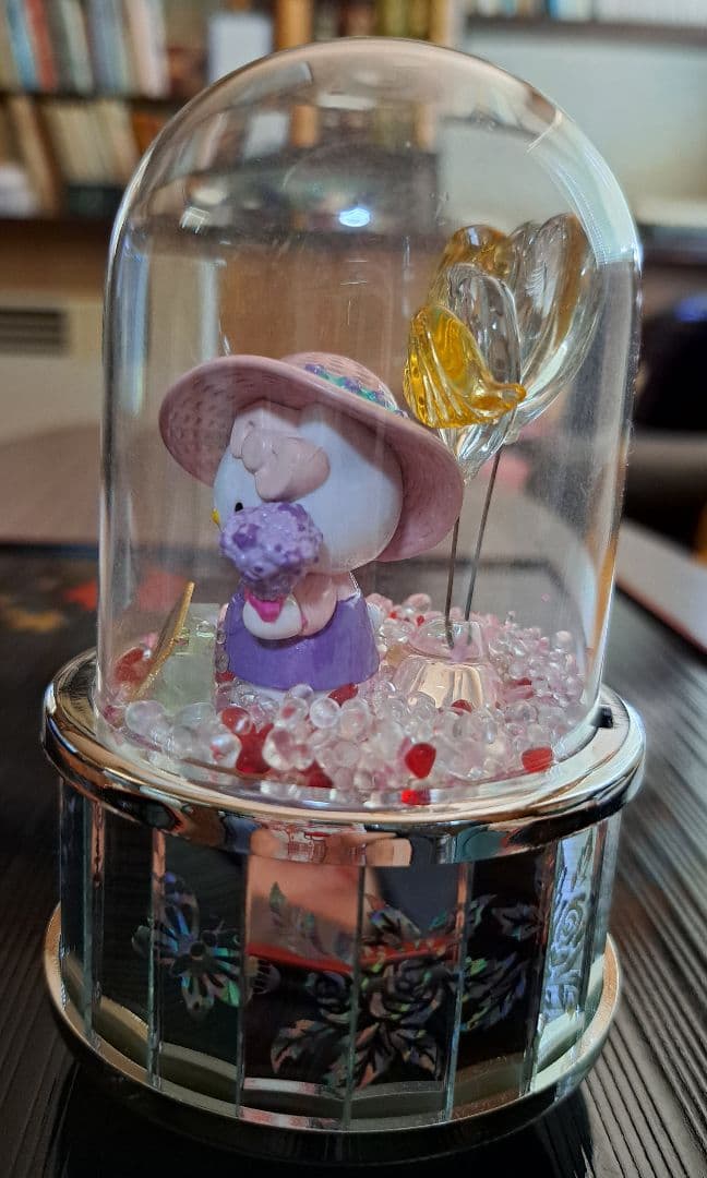 ❤激レア ハローキティ 北海道限定 ドーム型オルゴール❤