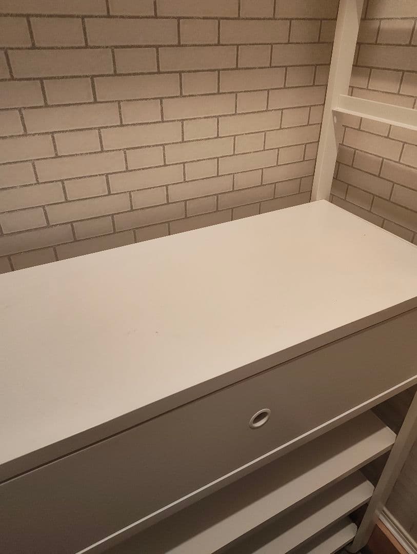 april　IKEA ELVARLI エルヴァーリ　玄関収納