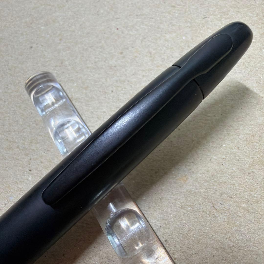 PILOT パイロット Capless キャップレス フルブラック 万年筆 F