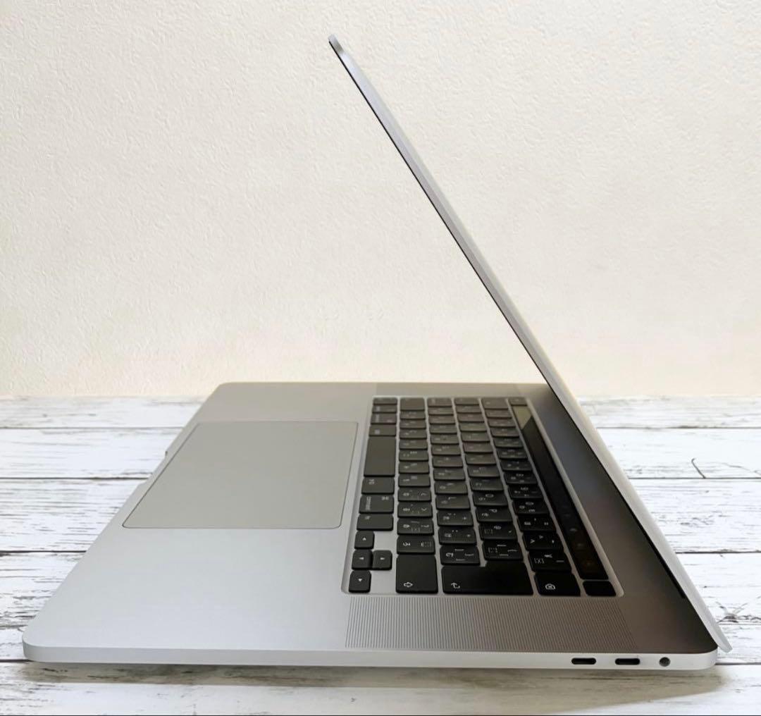 MacBook Pro 16-inch 2019 本体